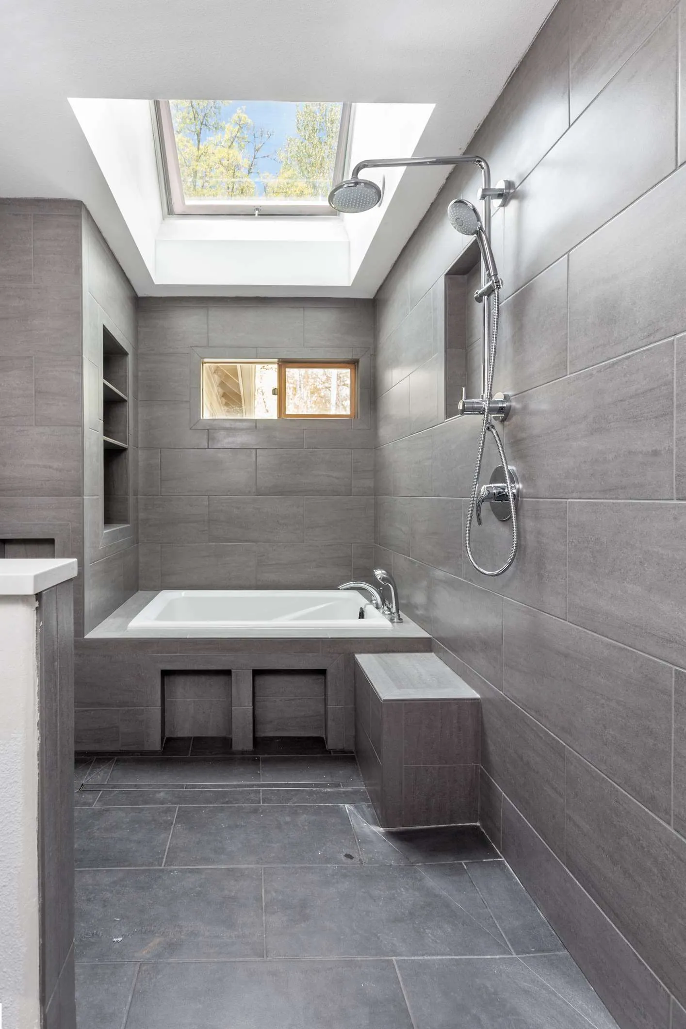 Bathrrom Installation | Bathroom Fitting Services | Bathroom Design | Bathroom Tiling Services | Plastering | Plumbing Services | Wetroom Installation | Derry/Londonderry | Ocean Tiles & Bathrooms Ltd