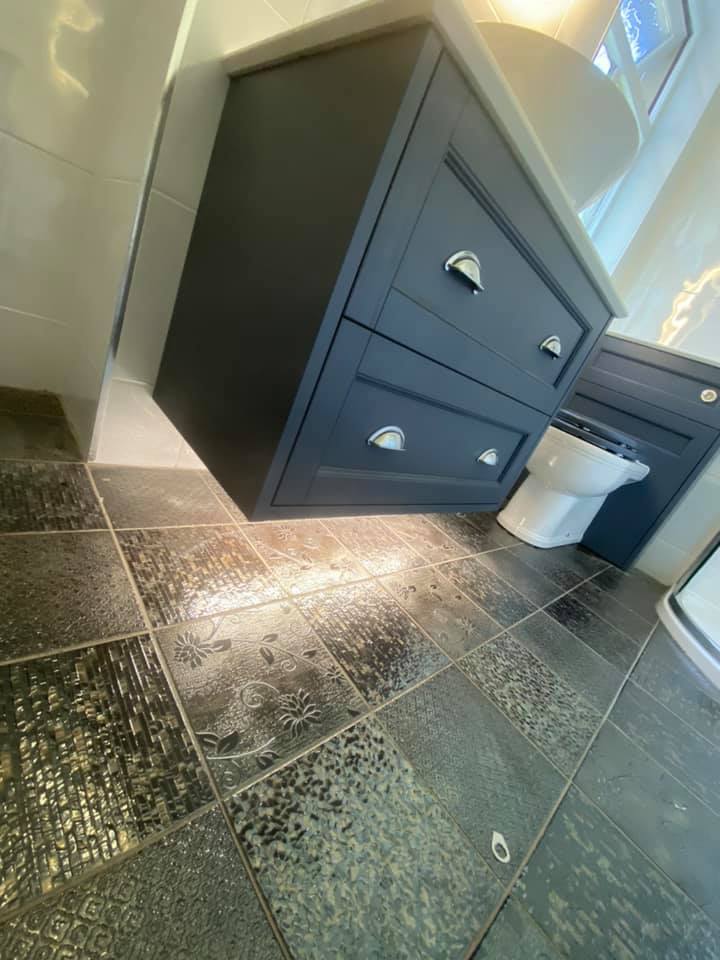 Bathrrom Installation | Bathroom Fitting Services | Bathroom Design | Bathroom Tiling Services | Plastering | Plumbing Services | Wetroom Installation | Derry/Londonderry | Ocean Tiles & Bathrooms Ltd